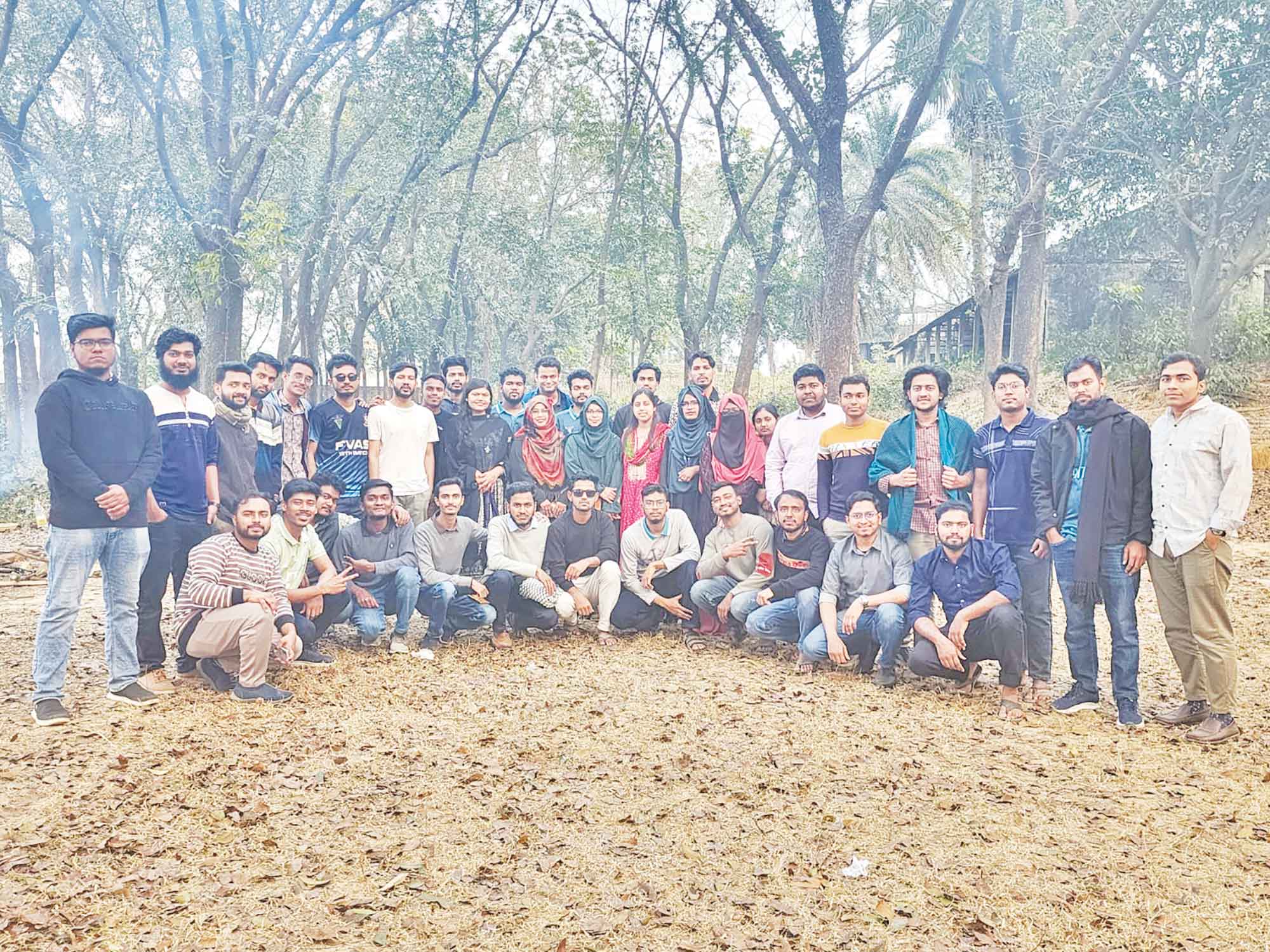 বন্ধুত্বের মেলবন্ধনে 'দুরন্ত-১৩'