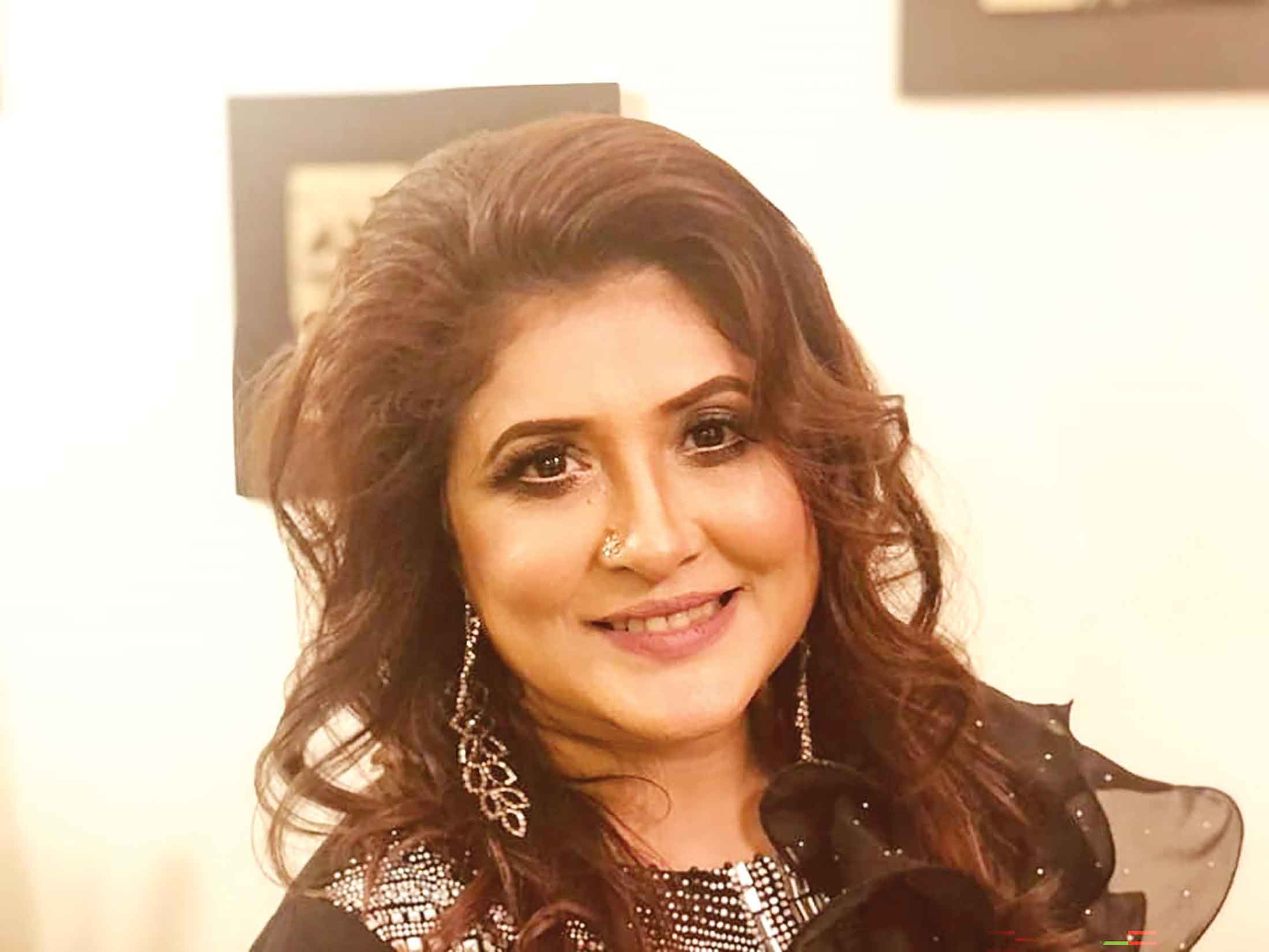 এবার সায়েরা রেজার কণ্ঠে নবজাগরণের গান 'আলো দাও'