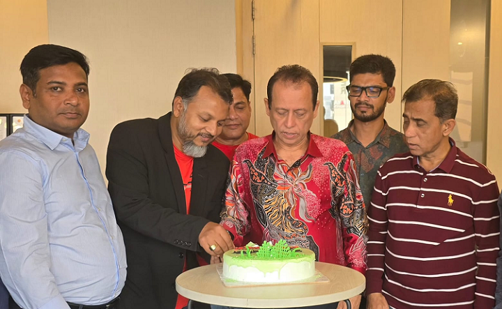 নেতাকর্মীদের ভালোবাসায় সিক্ত বিএনপি নেতা এম এ কাইয়ুম