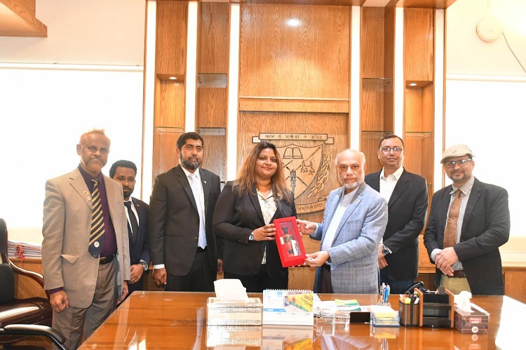 বাকৃবি উপাচার্যের সঙ্গে মালদ্বীপের হাইকমিশনারের সৌজন্য সাক্ষাৎ
