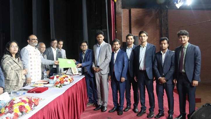 ঢাবি সংবাদিক সমিতির বার্ষিক সেমিনার ও দায়িত্ব হস্তান্তর