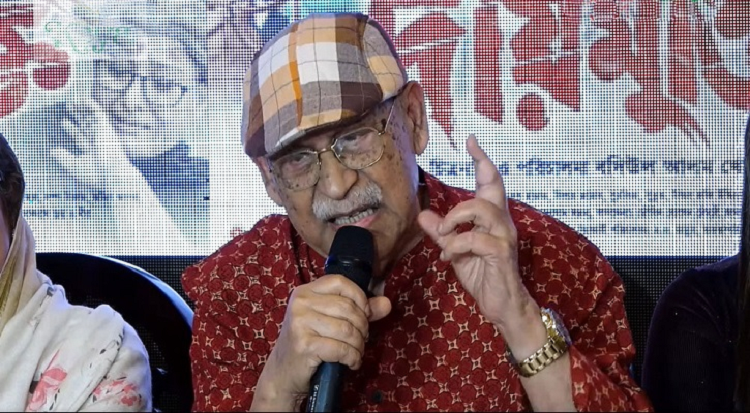 বাবা-মার বয়স হয়ে গেছে, ডাস্টবিনে ফেলে দাও : আবুল হায়াত