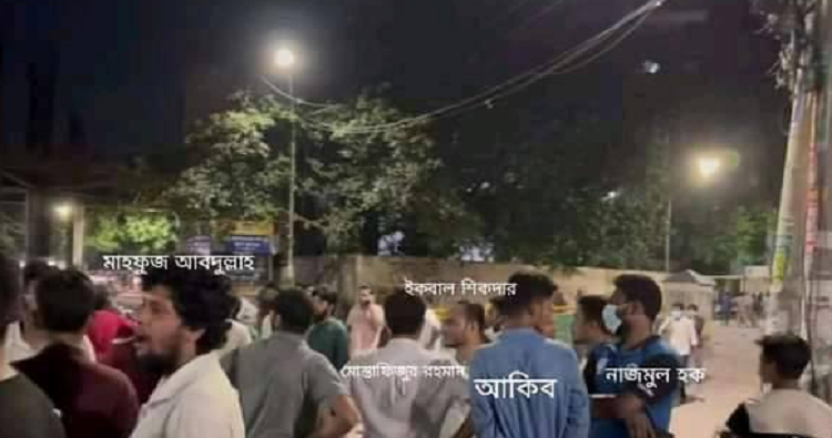 ঢাবি থেকে ছাত্রলীগকে হটাতে শিবিরের ভূমিকা...