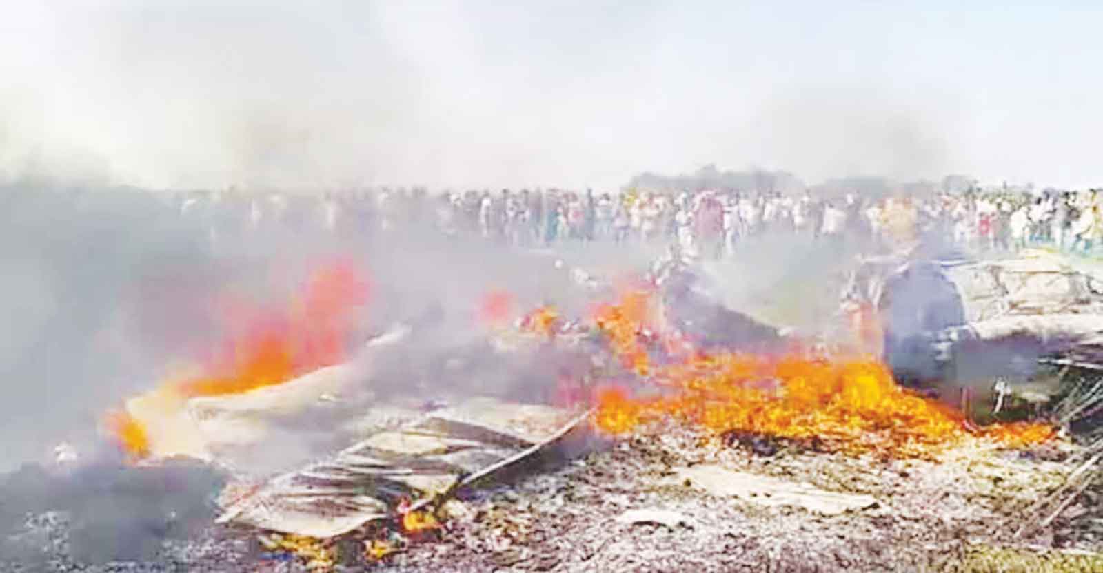 মাঝ আকাশে যান্ত্রিক ত্রম্নটি ভারতে যুদ্ধবিমান বিধ্বস্ত