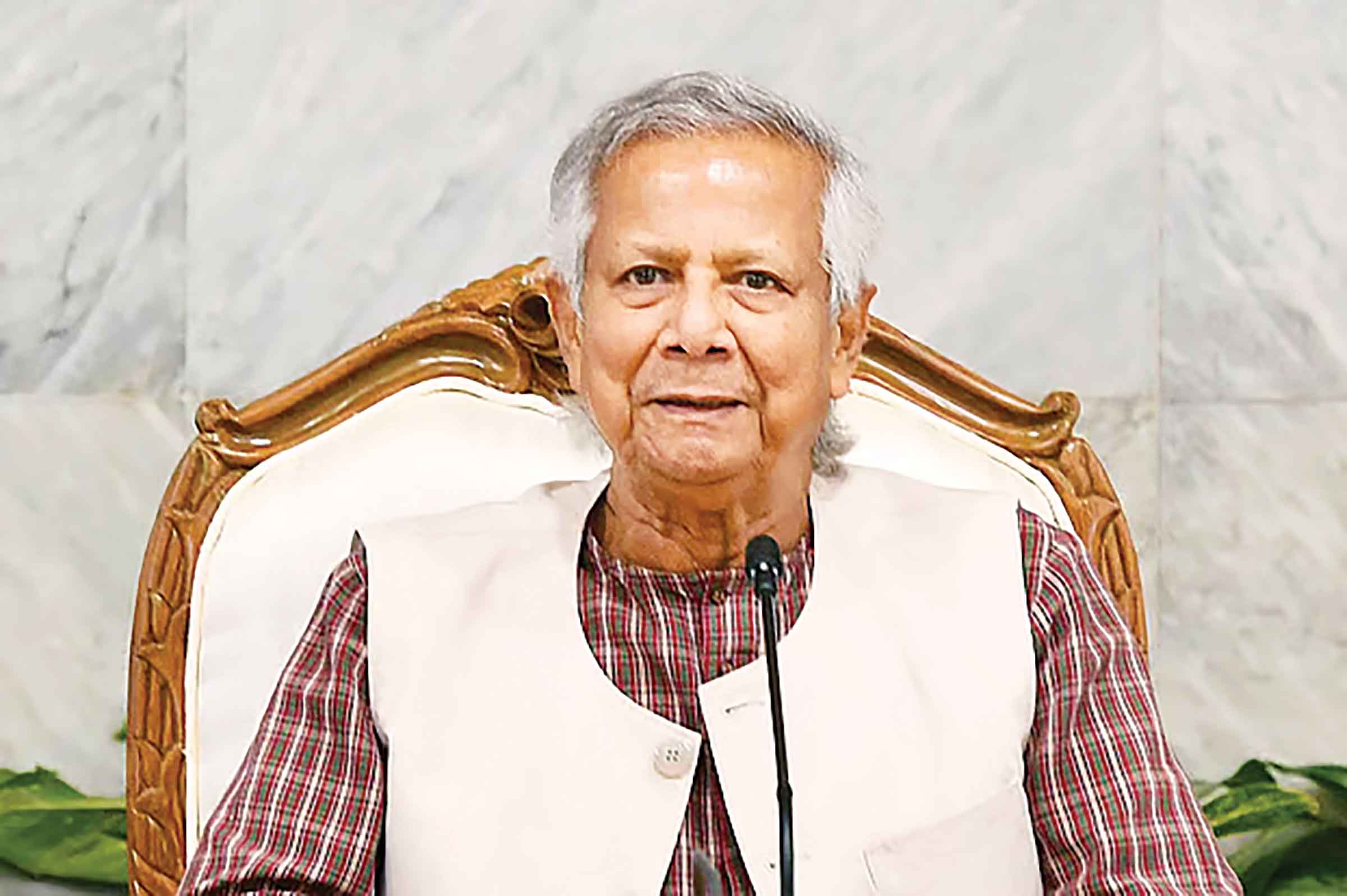 আ'লীগ নেতাদের সম্পত্তিতে হামলা না চালানোর আহ্বান ড. মুহাম্মদ ইউনূসের