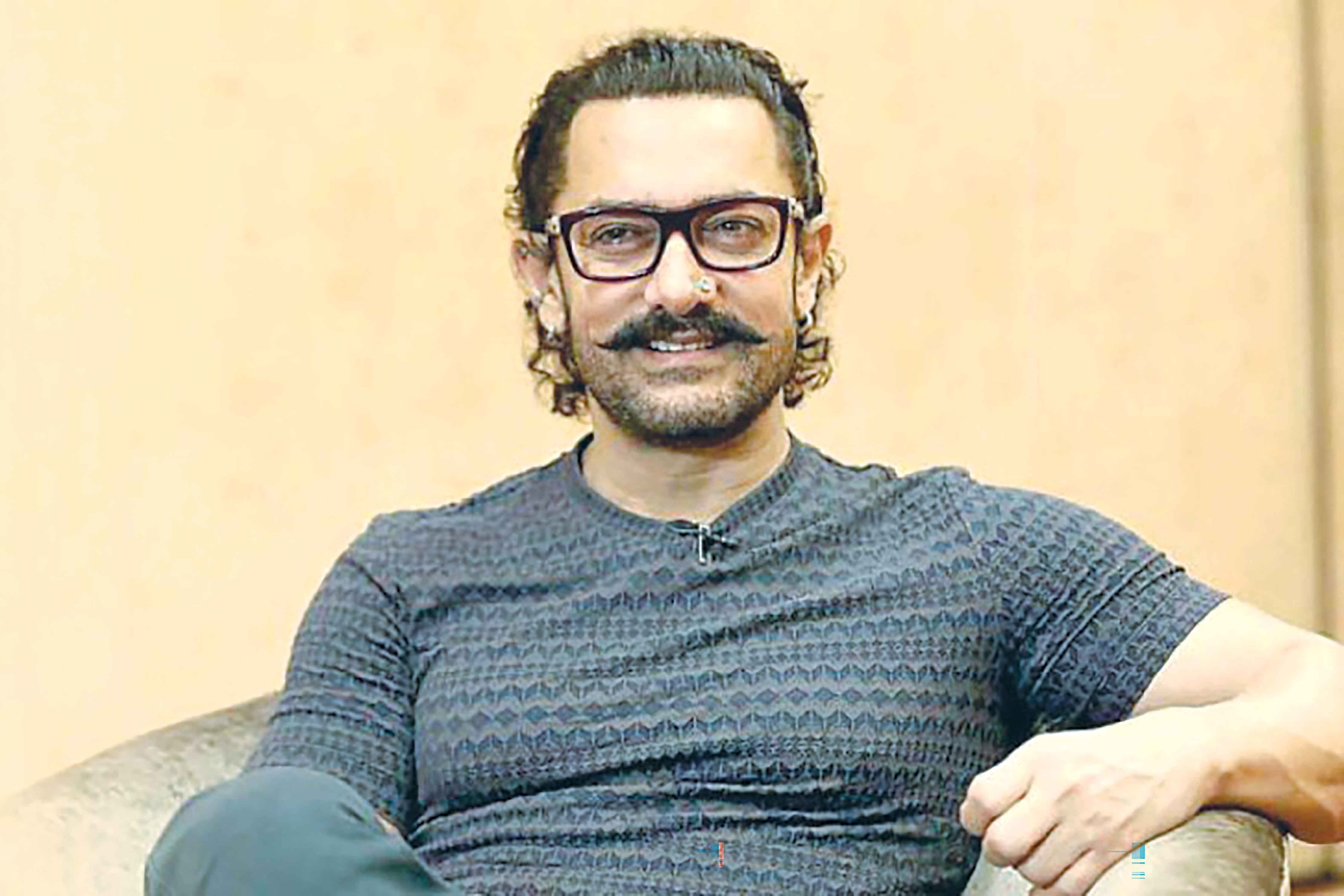 নতুন প্রেমের গুঞ্জনে আমির খান