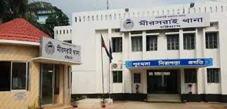 মিরসরাইয়ে যাত্রীবাহী বাসের ধাক্কায় বৃদ্ধ নিহত