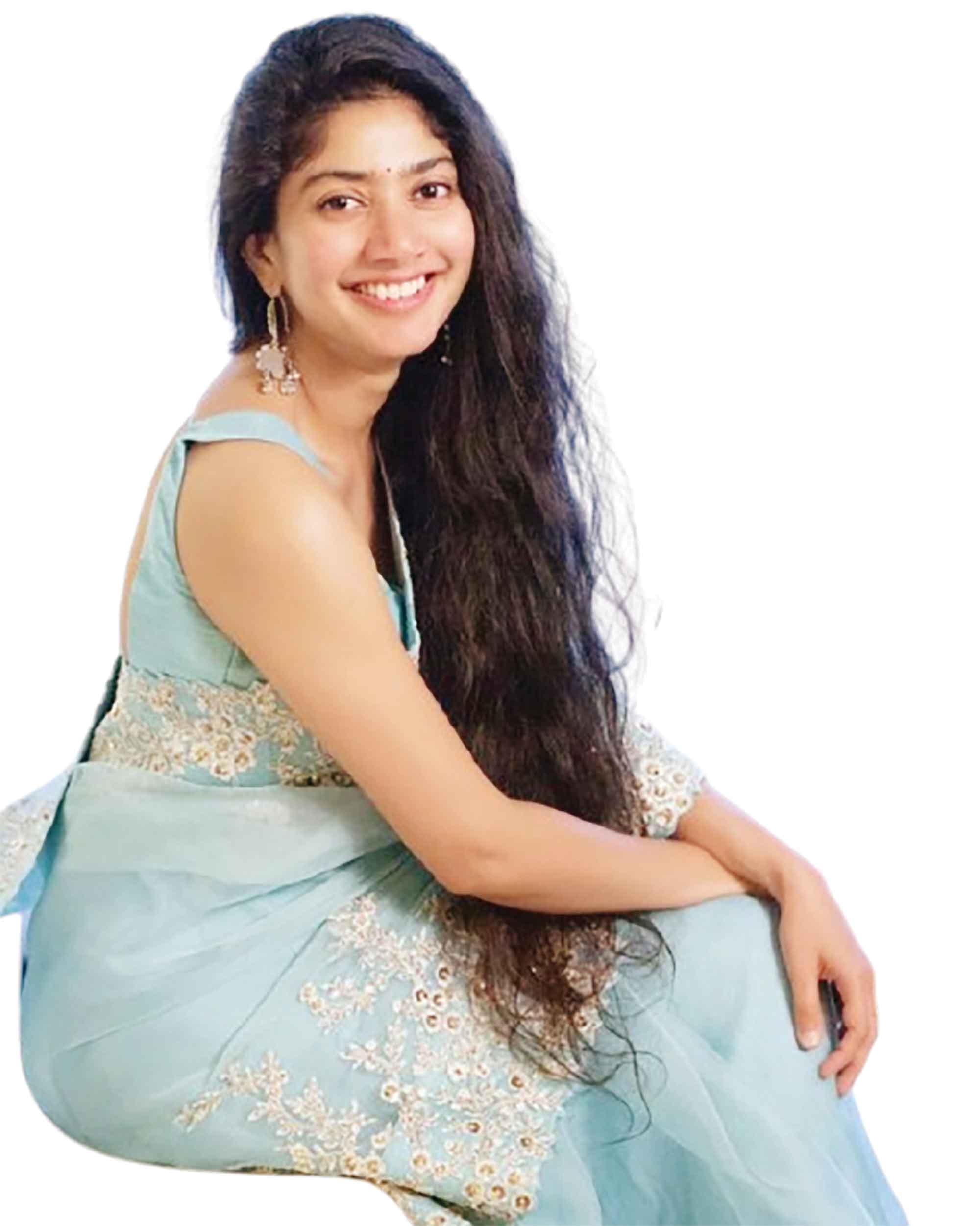 পারিশ্রমিক বাড়ালেন সাই পলস্নবী