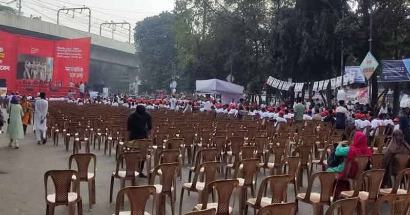 ছাত্রফ্রন্টের শ্রোতা শূন্য সমাবেশে উচ্চশব্দ, তোপের মুখে বন্ধ ২৬ মাইক