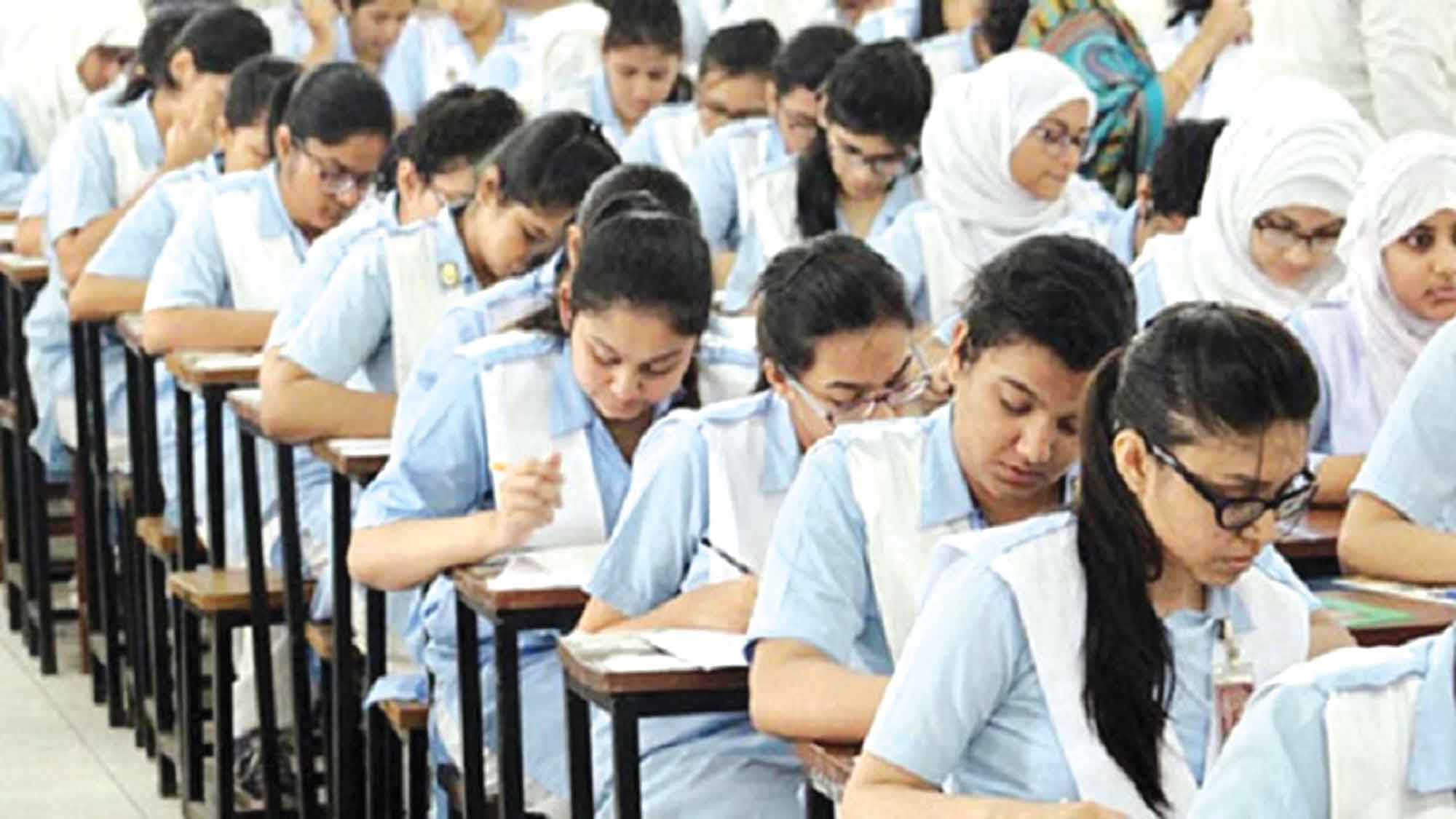 পেছাল এসএসসির প্রাক-নির্বাচনী ও নির্বাচনী পরীক্ষা