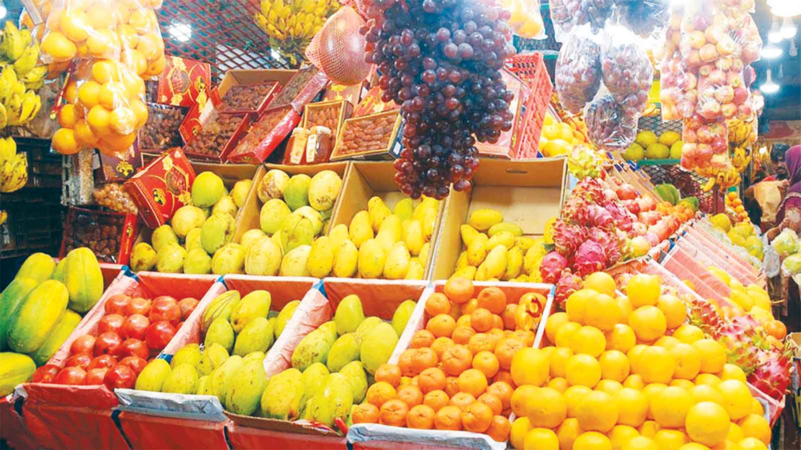 তাজা ফলে 'শুল্ক' আগুন শঙ্কায় ব্যবসায়ীরা