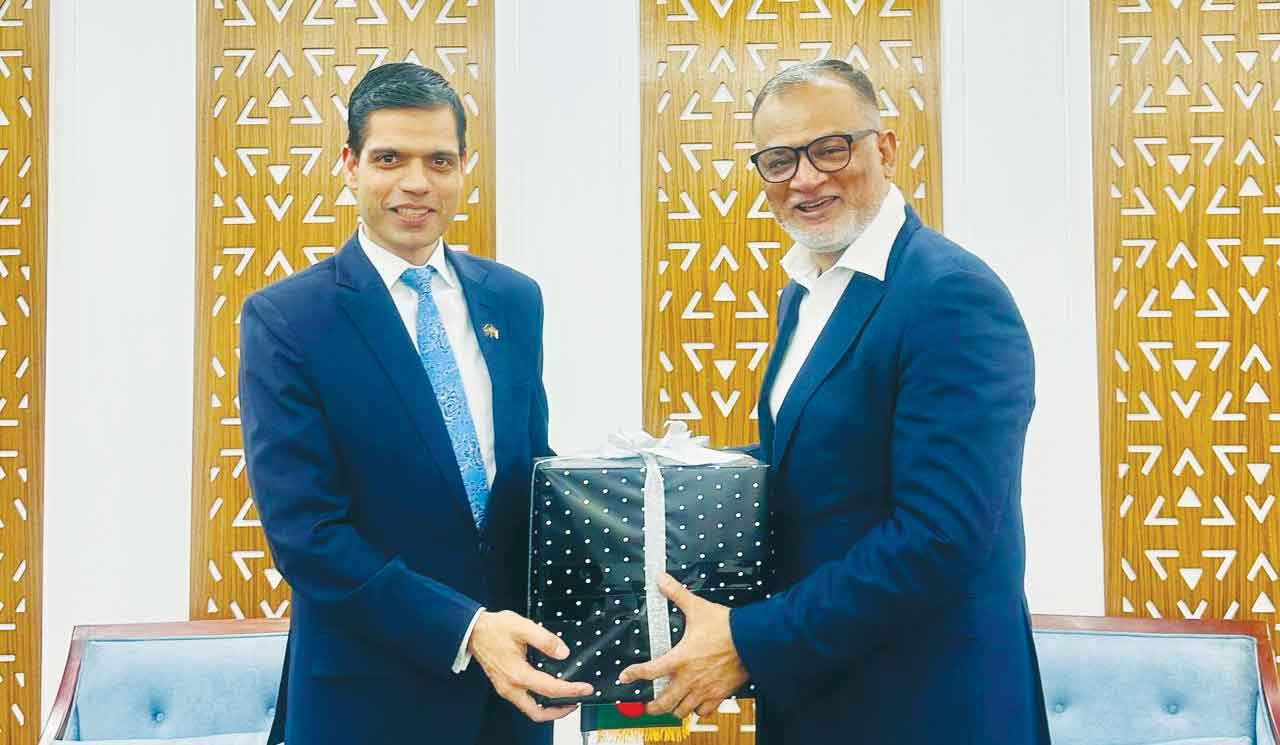 বাণিজ্য উপদেষ্টার সঙ্গে নেপালের রাষ্ট্রদূতের সাক্ষাৎ