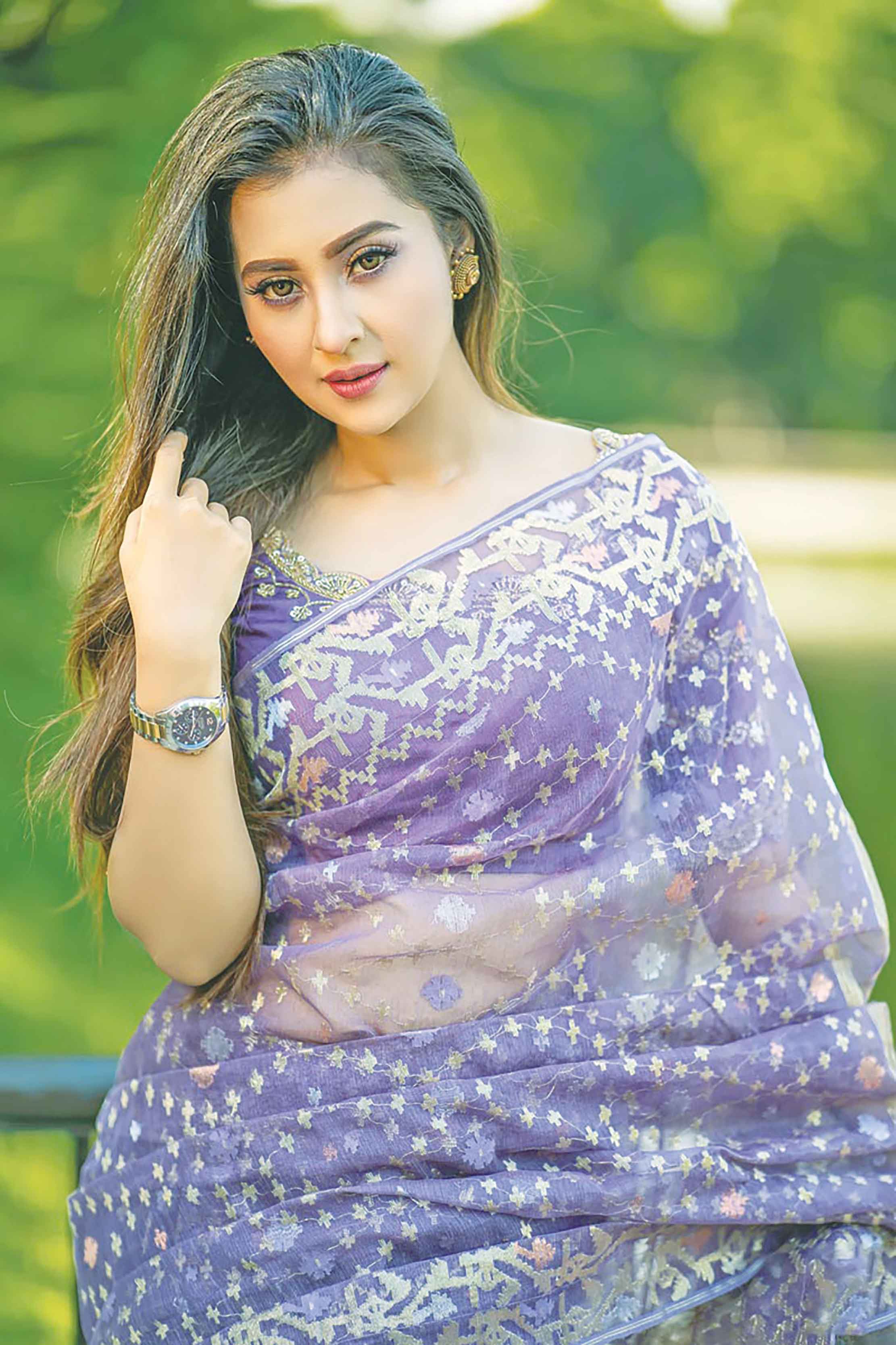 নতুন পরিচয়ে বুবলী