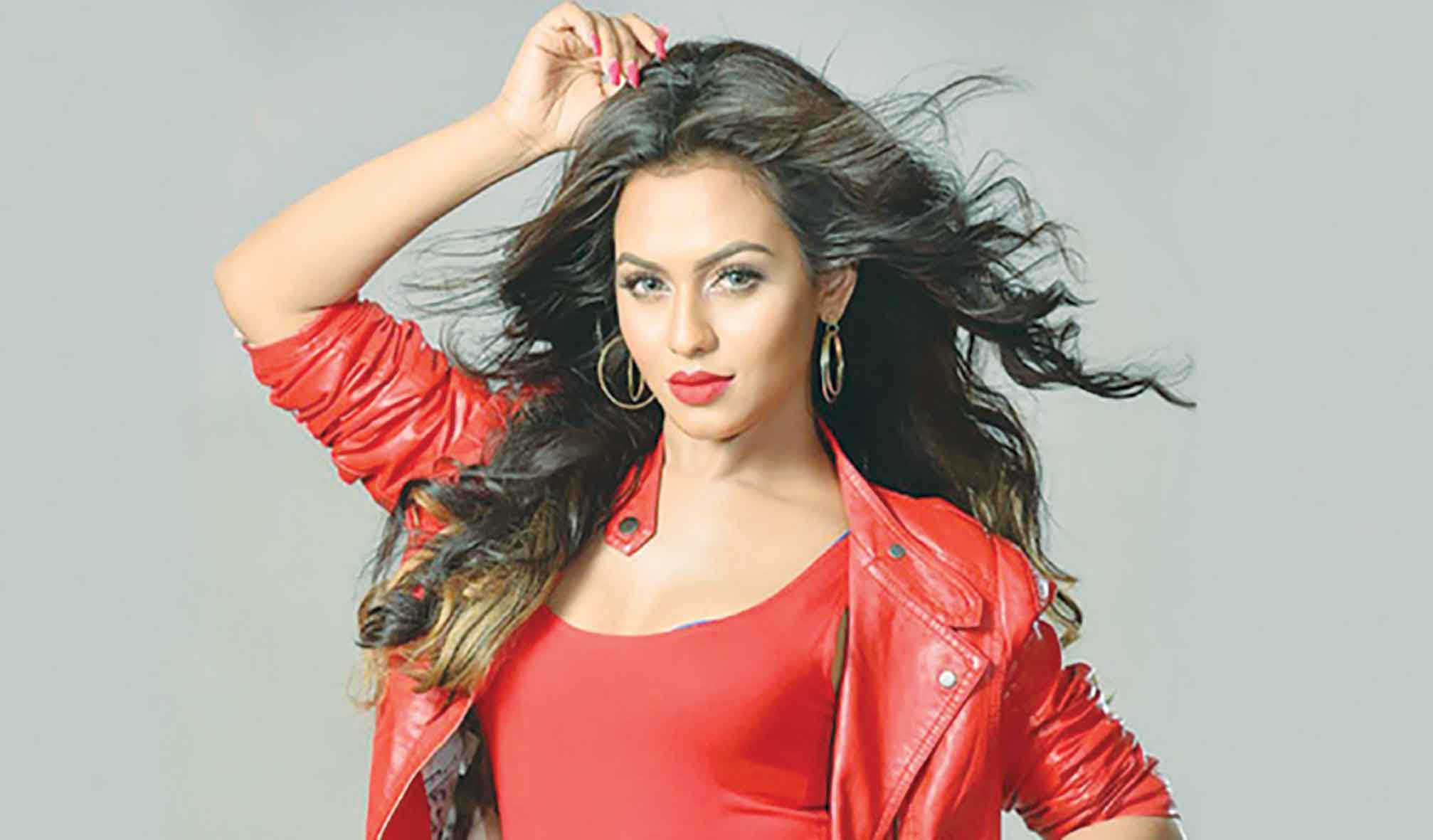 এটা আসলে খুবই কষ্টকর নুসরাত ফারিয়া