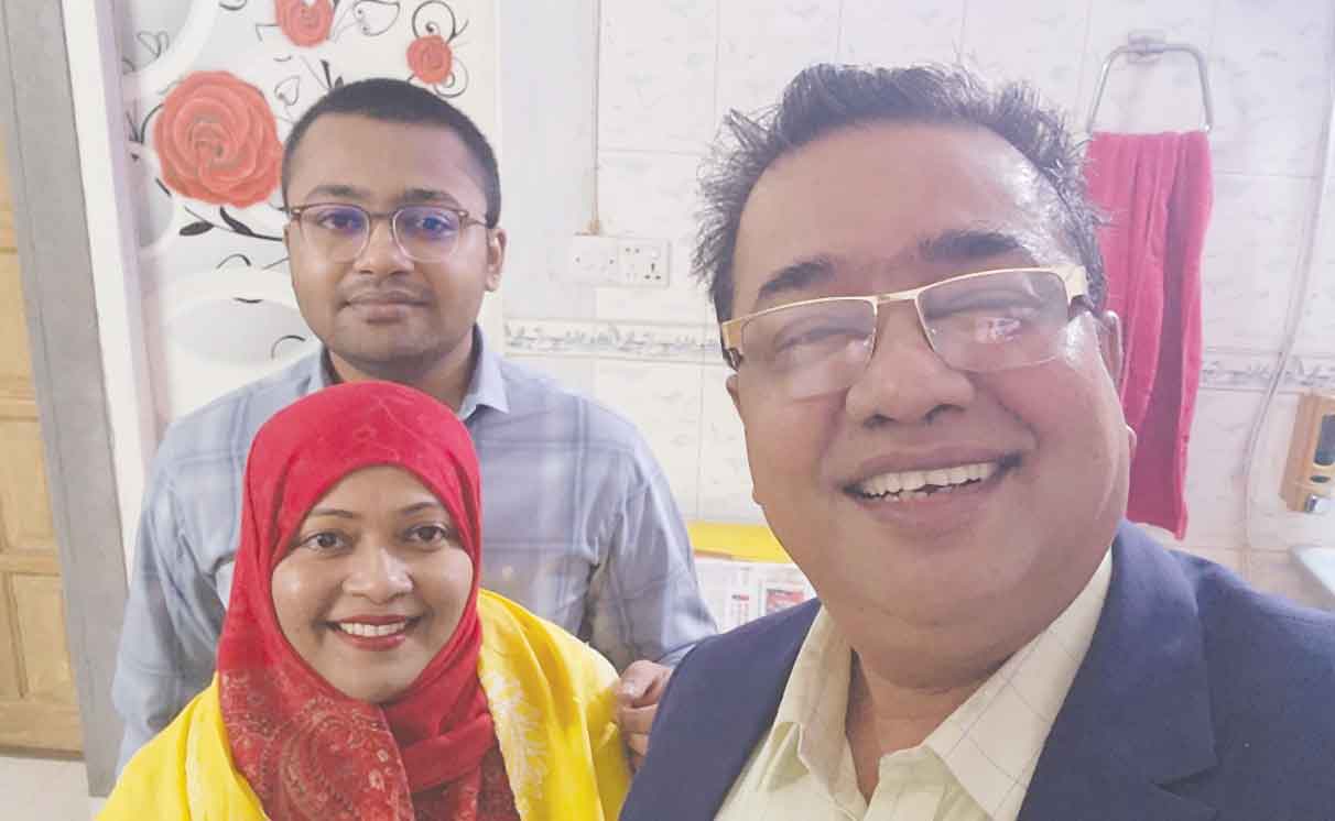 সরকারি মেডিকেল কলেজে ভর্তির সুযোগ পেলেন মেধাবী ফাহিম