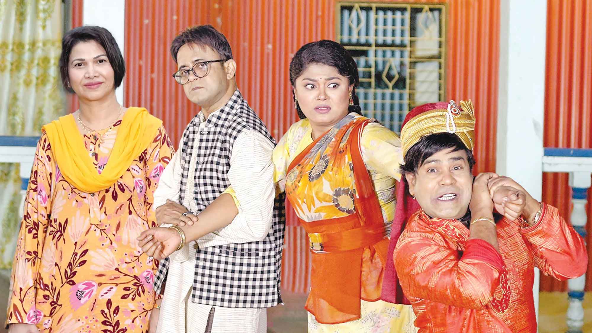 নাজনীন হাসান খানের 'ভেজাল কাদের'