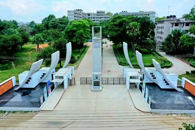 কুবিতে এক আসনের বিপরীতে লড়বে ৬৪ জন