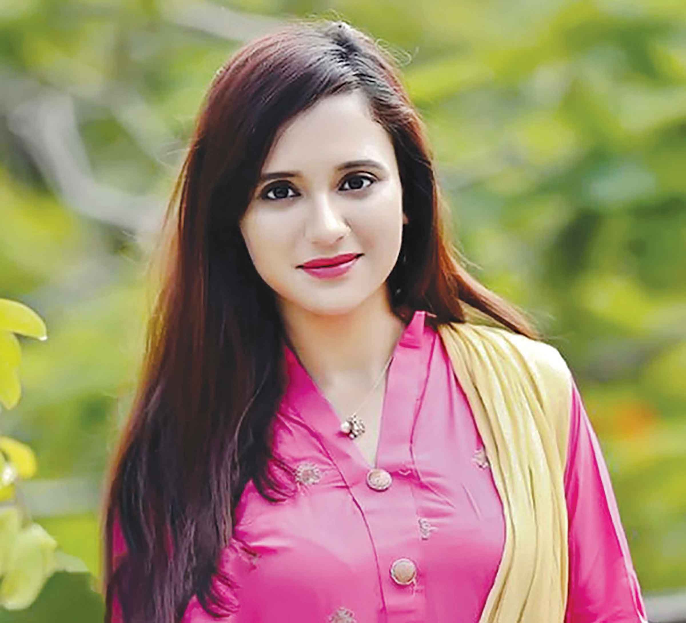 স্বীকৃতি শিল্পীর জন্য অনুপ্রেরণার সাবিলা নূর