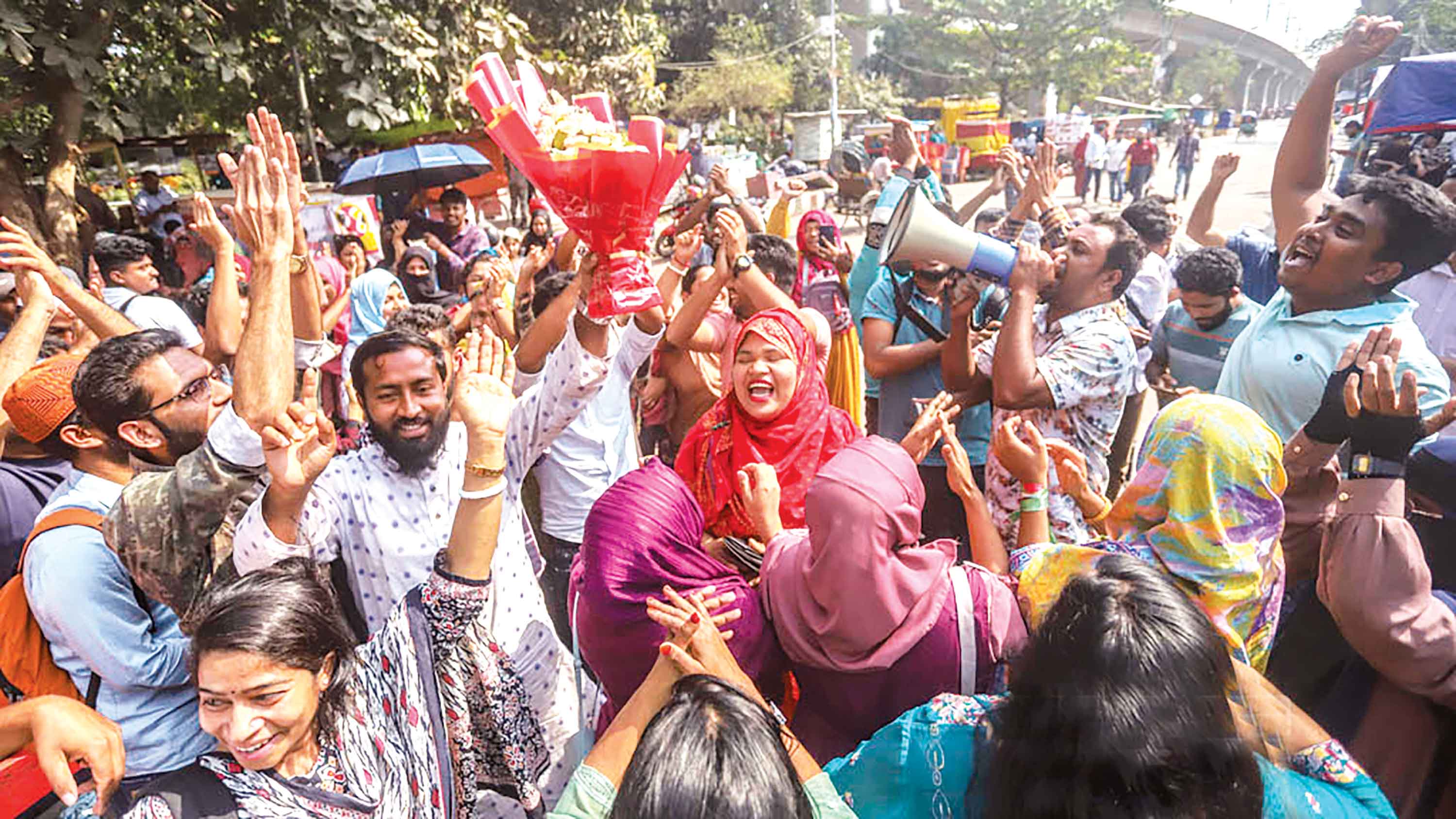 আন্দোলন প্রত্যাহার যোগদান করতে ফিরে যাচ্ছেন প্রার্থীরা
