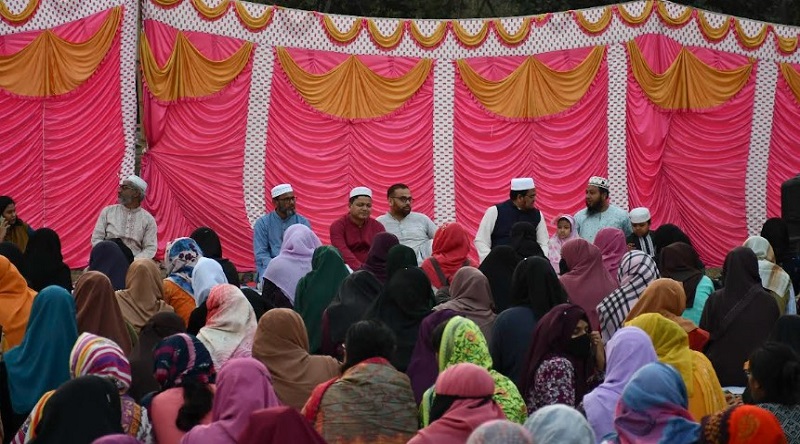 ছাত্রদের পর এবার ছাত্রীদের জন্য ইফতারের আয়োজন করলেন বেরোবি উপাচার্য 