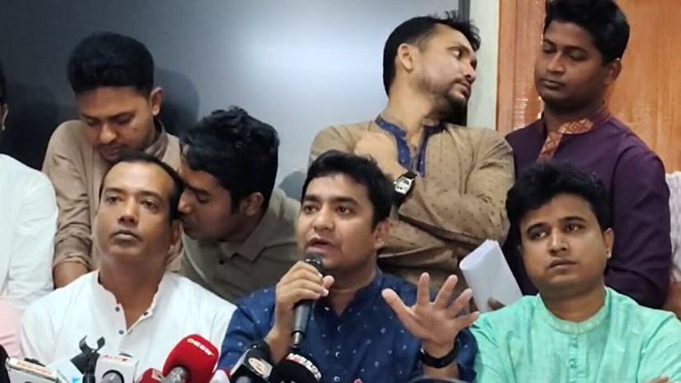 ইফতারিতে শিবিরের টাকা খরচের হিসাব জানতে চাইল ছাত্রদল 
