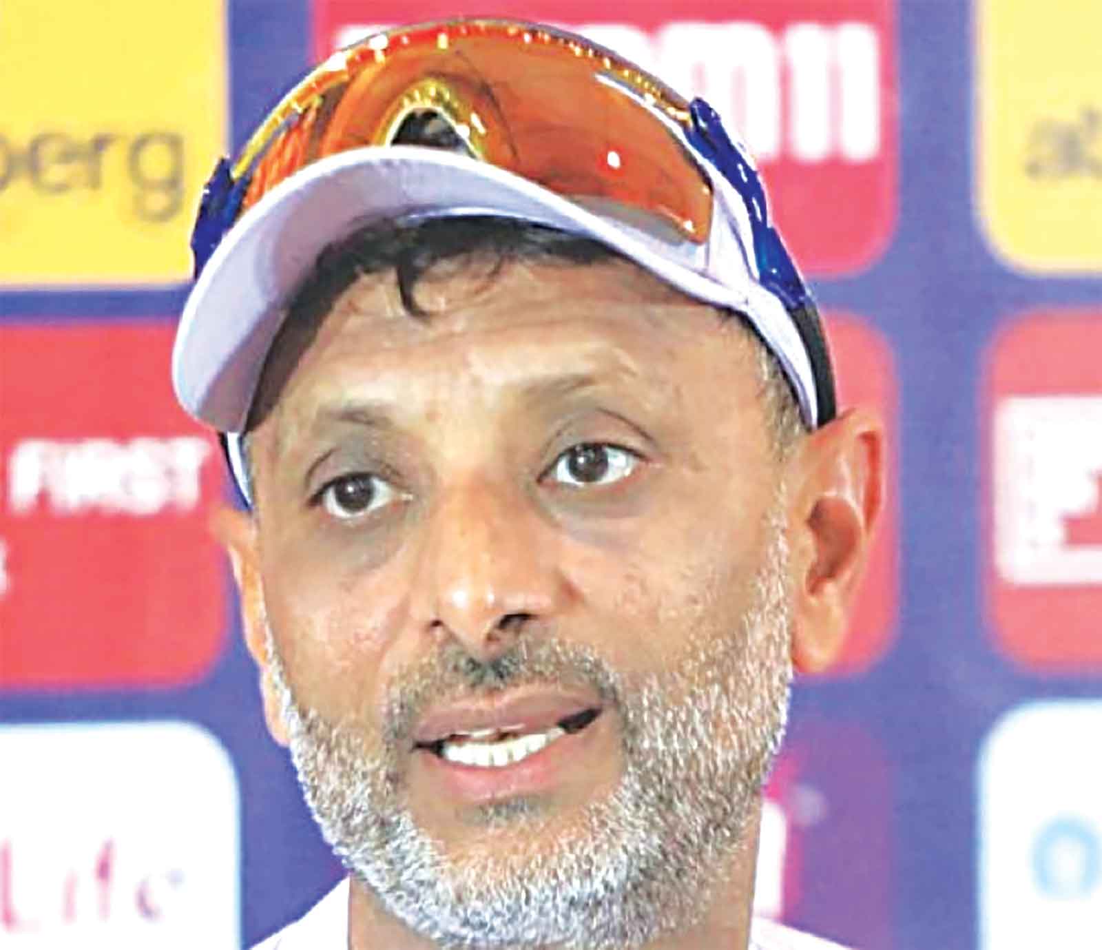 দুবাইয়ে বাড়তি সুবিধা দেখেন না ভারতের ব্যাটিং কোচ!