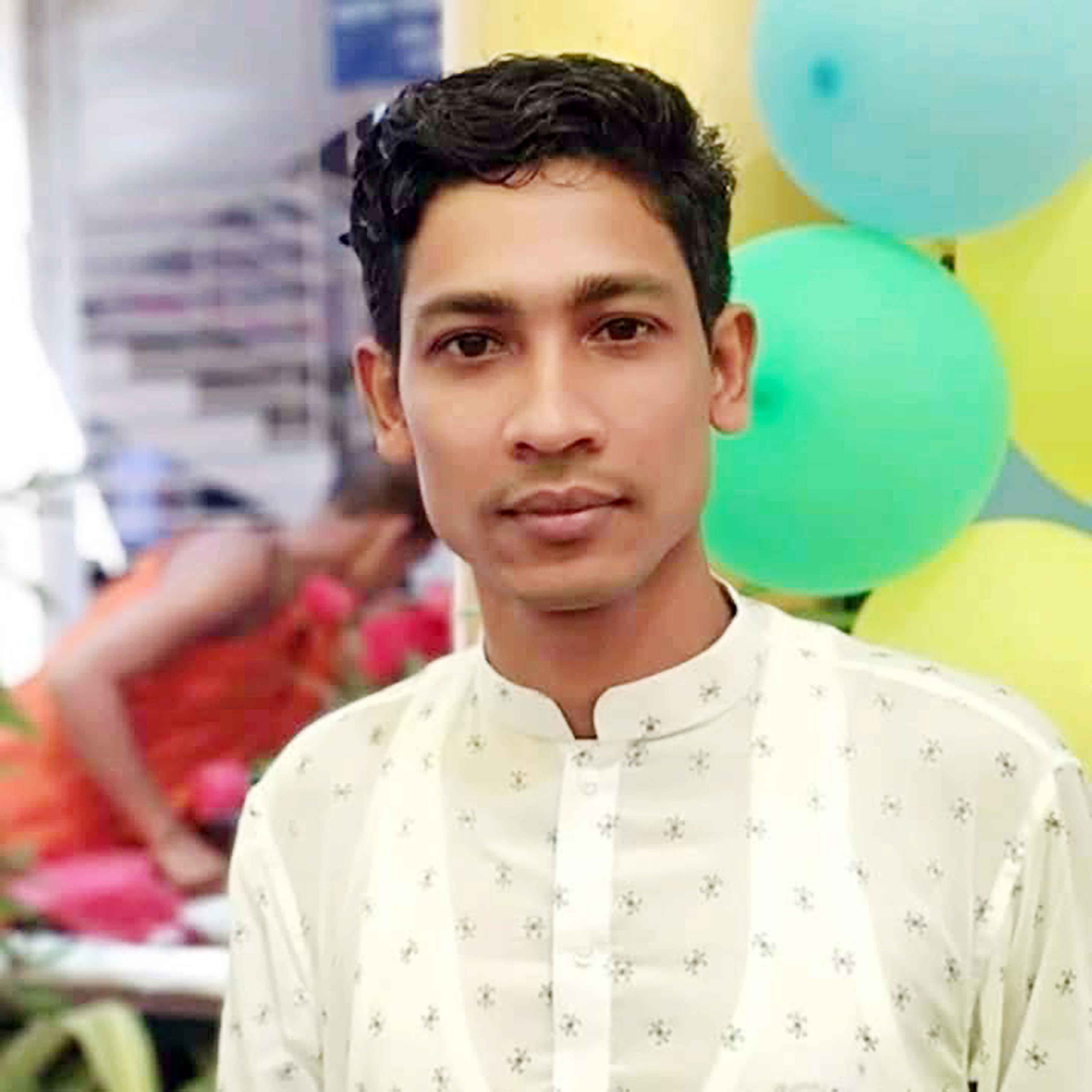চুয়াডাঙ্গার জনস্বাস্থ্য প্রকৌশল অফিসের ক্যাশিয়ারের বিরুদ্ধে দুর্নীতির অভিযোগ