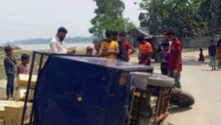 আনোয়ারায় অটো রিক্সা উল্টে কিশোরের মৃত্যু
