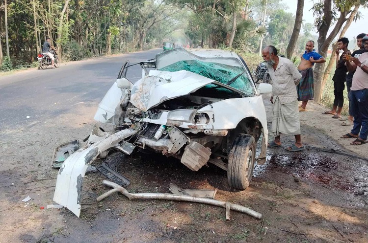 লালপুরে প্রাইভেটকার দুর্ঘটনায় বাবা-মেয়ে নিহত
