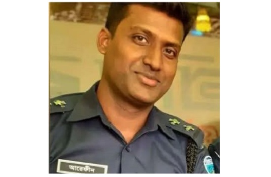রামু থানার সাবেক এসআই শামসুল আরেফিনের বিরুদ্ধে গ্রেফতারি পরোয়ানা