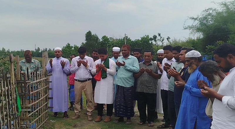 পঞ্চগড়ে শহীদ সাগরের কবর জিয়ারতে সারজিস 