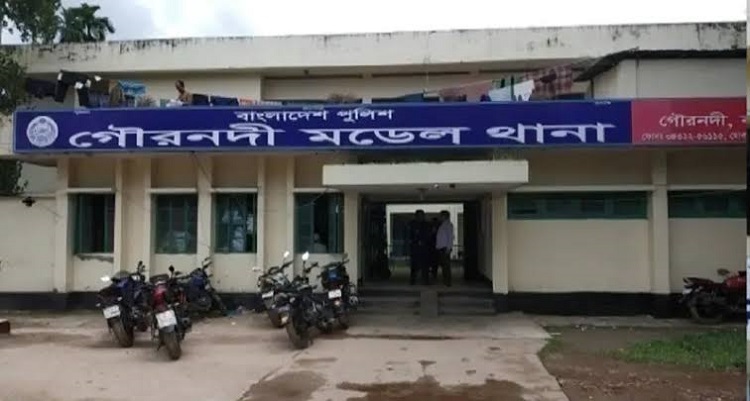 গৌরনদীতে বড় ভাই খুন : ছোট-ভাবি গ্রেফতার