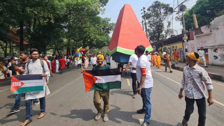 ‘‌তরমুজ ফিলিস্তিনিদের কাছে প্রতিরোধ ও অধ্যবসায়ের প্রতীক’
