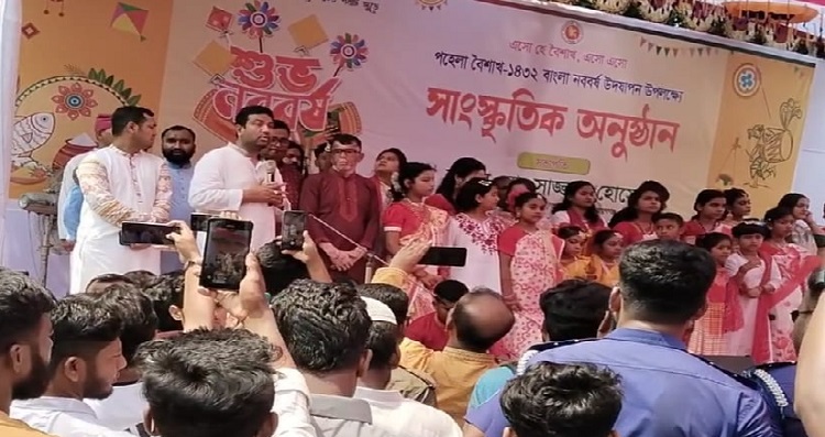 আড়াইহাজারে নানা আয়োজনে বর্ষবরণ