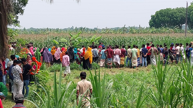 ভূট্টা ক্ষেতে পড়েছিল শিশুর লাশ, পরিবারের দাবি হত্যা