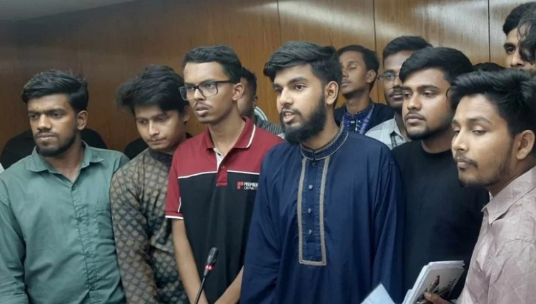 বৈঠকে সন্তুষ্ট নয় শিক্ষার্থীরা, কঠোর আন্দোলনের হুঁশিয়ারি