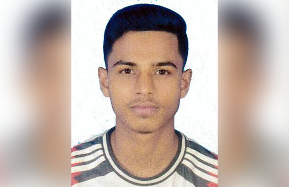 রিকশাচালকের ছেলে রাজশাহী বিশ্ববিদ্যালয় ভর্তি পরীক্ষায় প্রথম 
