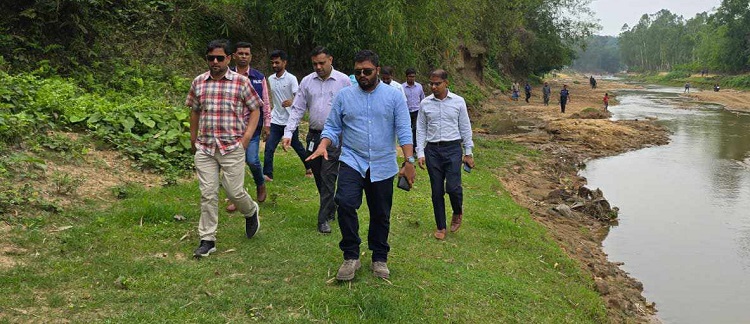 শ্রীবরদীতে অবৈধ বালু উত্তোলনের বিরুদ্ধে অভিযান