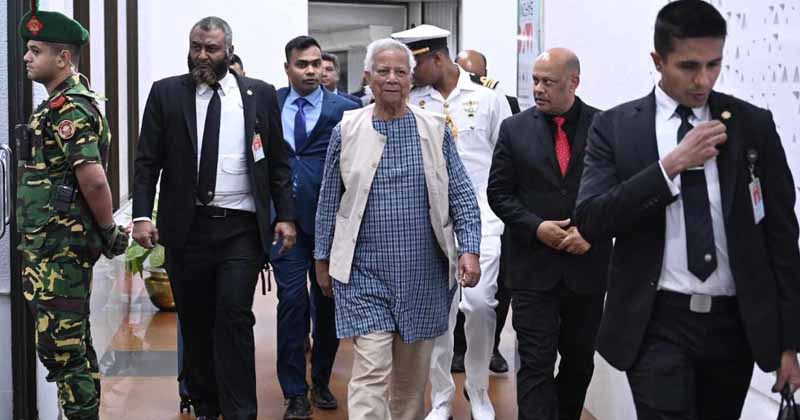 দেশে ফিরলেন প্রধান উপদেষ্টা ড. মুহাম্মদ ইউনূস