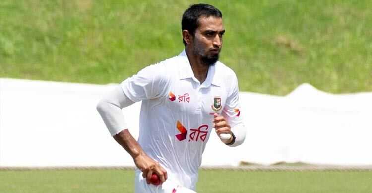 চট্টগ্রামের মাঠে পর পর ২ উইকেট তুলে নিল বাংলাদেশ