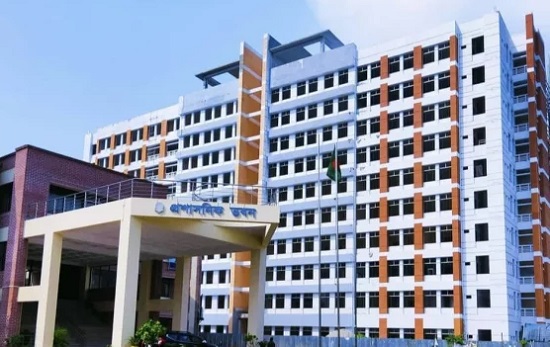 ছাত্র রাজনীতি নিষিদ্ধের নামে মূলা ঝুলিয়ে রেখেছে হাবিপ্রবি প্রশাসন