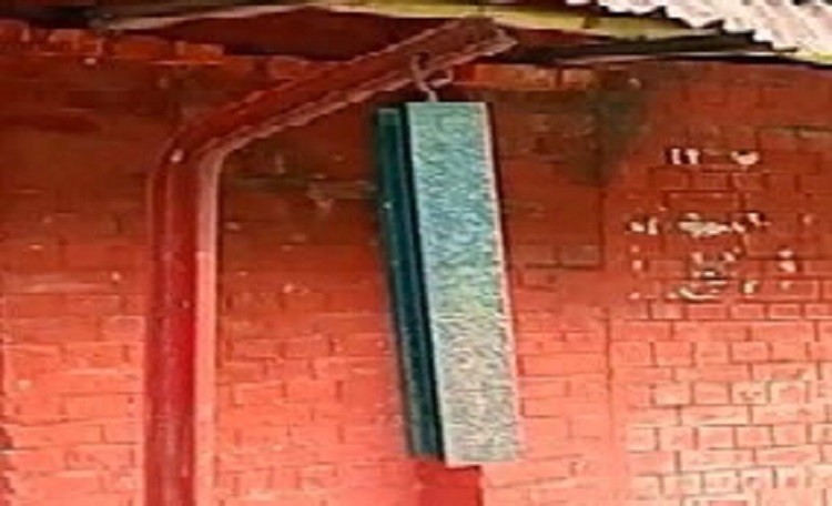 প্রযুক্তির ছোঁয়ায় বিলুপ্ত স্টেশনে ট্রেন আসার ঘণ্টা বাজার শব্দ