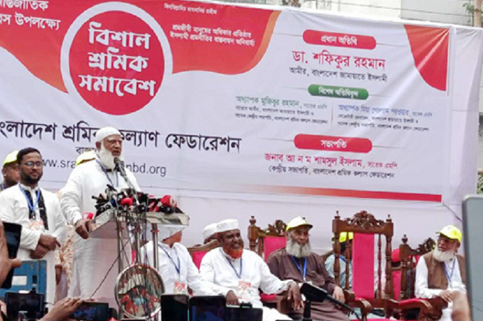 শ্রমিকদের গায়ের ঘাম আতরের মতো লাগে: জামায়াত আমির