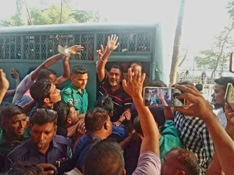 জামিন পেলেন পাইকগাছার বিএনপি নেতা এস এম এনামুল হক
