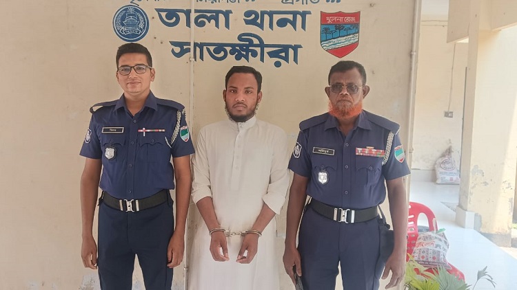 গায়ে আগুন দিয়ে কলেজছাত্রীর আত্মহত্যা,  ইমাম আটক