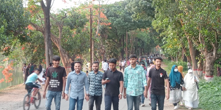 জাবিতে বহিরাগত এবং সাবেক শিক্ষার্থীরা প্রবেশ নিষিদ্ধ