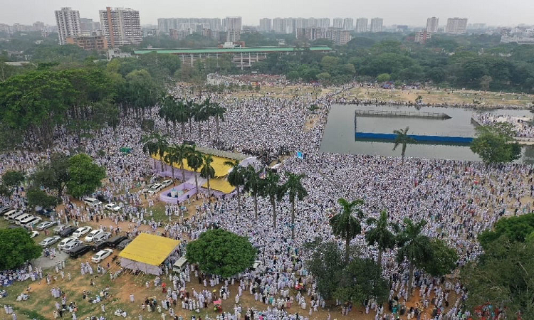 আ. লীগ নিষিদ্ধসহ ১২ দফা দাবি হেফাজতের
