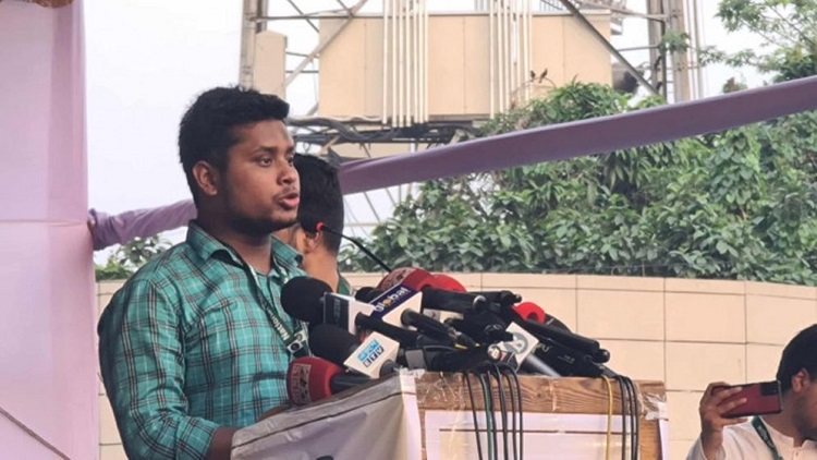 আ.লীগের মৃত্যু বাংলাদেশে, জানাজা হয়েছে দিল্লিতে: হাসনাত