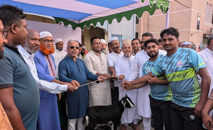 রাজিবপুরে 'নববর্ষ ক্রিকেট টুর্নামেন্টের 'জমকালো ফাইনাল ম্যাচ