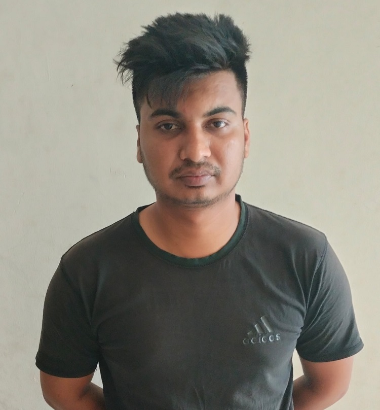 ঈশ্বরদীতে ধর্ষণ মামলার আসামী গ্রেফতার